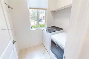 1040 SE 24th Ave, Homestead, FL 33035 - Photo 38