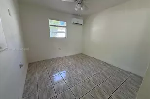 1405 NW 121st St, North Miami, FL 33167 - Photo 2