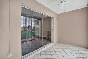 7807 Golf Cir Dr, Margate, FL 33063 - Photo 22