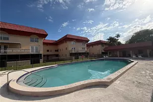 10903 N Kendall Dr, Miami, FL 33176 - Photo 4