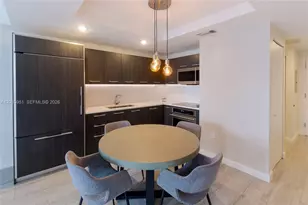 45 SW 9th St, Miami, FL 33130 - Photo 4