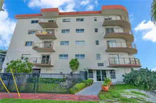7150 Indian Creek Dr, Miami Beach, FL 33141 - Photo 1