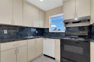 7150 Indian Creek Dr, Miami Beach, FL 33141 - Photo 12