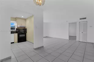 7150 Indian Creek Dr, Miami Beach, FL 33141 - Photo 10