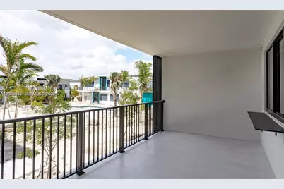 4400 Sunrise Blvd #L2-A, Plantation, FL 33317 - Photo 22
