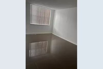 486 NW 165th St Rd #B-308, Miami, FL 33169 - Photo 2
