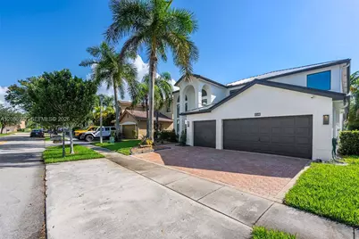 3501 SW 177th Ave, Miramar, FL 33029 - Photo 4