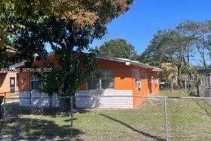 2545 York St, Opa-Locka, FL 33054 - Photo 2