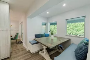 1732 SW 103rd Pl, Miami, FL 33165 - Photo 8