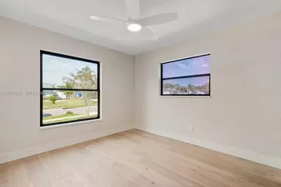 1981 Briarwood St, Other City - In The State Of Florida, FL 34698 - Photo 6