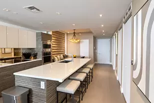 460 NE 28th St, Miami, FL 33137 - Photo 2