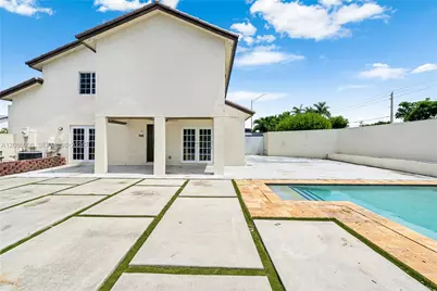10350 SW 136th Ct, Miami, FL 33186 - Photo 2