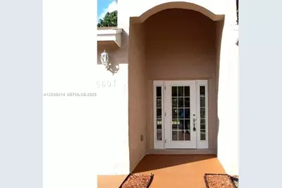 6601 Perry St, Hollywood, FL 33024 - Photo 4
