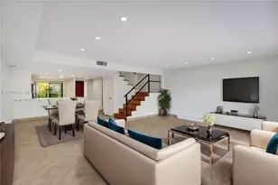 2689 NE 165th St, North Miami Beach, FL 33160 - Photo 6