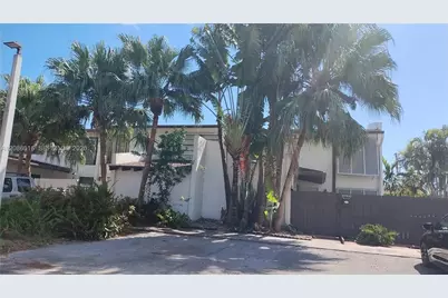 10960 SW 71st Ln #1096, Miami, FL 33173 - Photo 2