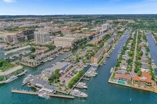 1777 SE 15th St, Fort Lauderdale, FL 33316 - Photo 36