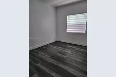 1250 NW 55th St, Miami, FL 33142 - Photo 8