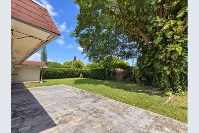 7804 NW 73rd Ter, Tamarac, FL 33321 - Photo 22