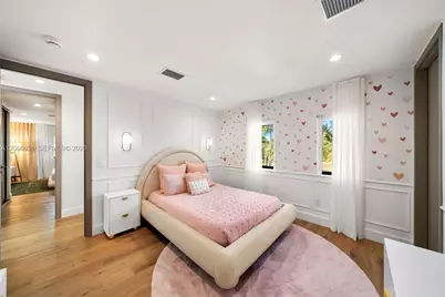 710 S Shore Dr, Miami Beach, FL 33141 - Photo 18