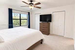 5013 Woods Edge Cir, Riviera Beach, FL 33410 - Photo 12