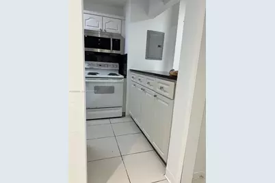8810 Fontainebleau Blvd #214, Miami, FL 33172 - Photo 8