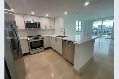 3000 Coral Way #916, Miami, FL 33145 - Photo 4