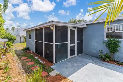 1851 N 69th Ave, Hollywood, FL 33024 - Photo 40