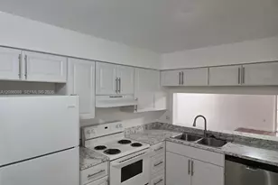 2257 SW 80th Terrace, Miramar, FL 33025 - Photo 4