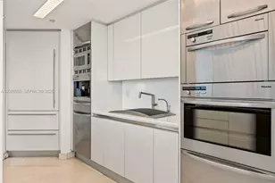 16500 Collins Ave, Sunny Isles Beach, FL 33160 - Photo 4