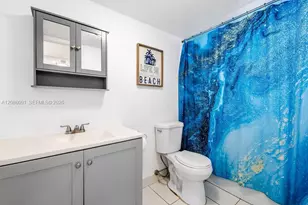 319 NE 14th Ave, Hallandale Beach, FL 33009 - Photo 10