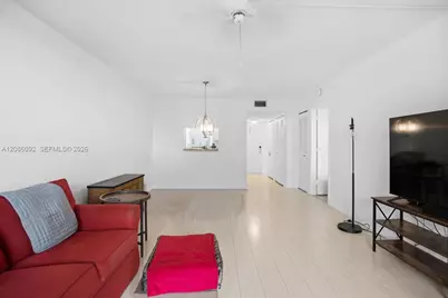 6870 Royal Palm Blvd #209M, Margate, FL 33063 - Photo 16