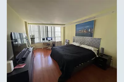 600 Three Islands Blvd #614, Hallandale Beach, FL 33009 - Photo 4