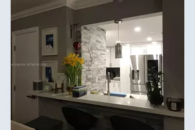 555 NE 15th St #12J, Miami, FL 33132 - Photo 10