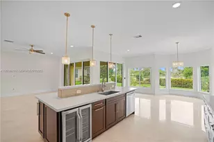 720 W Cypress Pointe Dr W, Pembroke Pines, FL 33027 - Photo 12