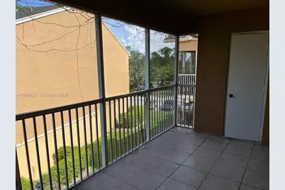 4015 W McNab Rd #D308, Pompano Beach, FL 33069 - Photo 4