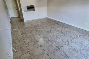 7477 SW 82nd St, Miami, FL 33143 - Photo 10