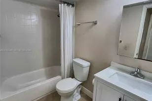 7477 SW 82nd St, Miami, FL 33143 - Photo 20