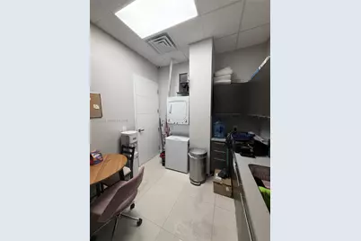 7761 NW 107th Ave #210-2, Doral, FL 33178 - Photo 4