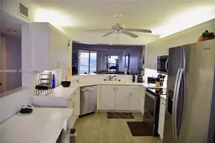 7730 Granville Dr, Tamarac, FL 33321 - Photo 4