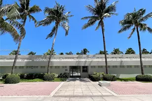 2899 Collins Ave, Miami Beach, FL 33140 - Photo 34
