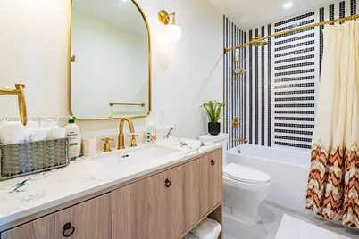 2700 NW 2nd Ave #426, Miami, FL 33127 - Photo 4