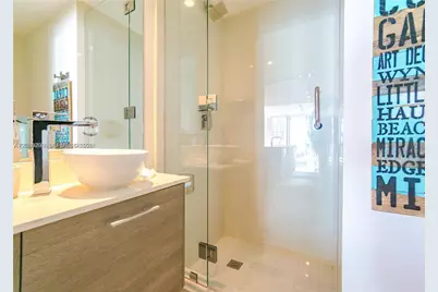 650 NE 32nd St #4402, Miami, FL 33137 - Photo 14