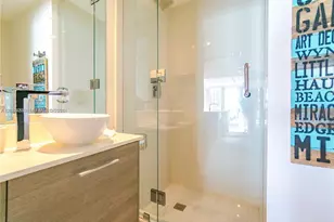 650 NE 32nd St, Miami, FL 33137 - Photo 14