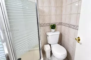 250 181 Dr, Sunny Isles Beach, FL 33160 - Photo 14