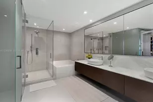 10203 Collins Ave, Bal Harbour, FL 33154 - Photo 26
