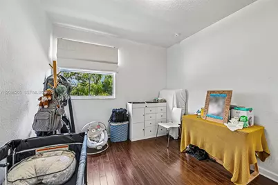 8175 NW 114th Pl, Doral, FL 33178 - Photo 26
