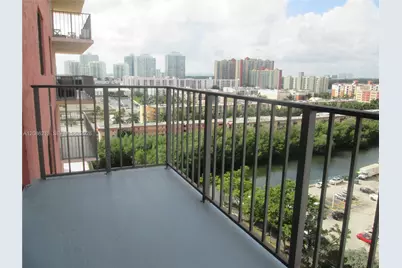 210 174th St #1510, Sunny Isles Beach, FL 33160 - Photo 4