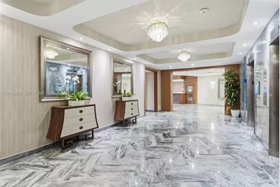 5401 Collins Ave #108, Miami Beach, FL 33140 - Photo 20