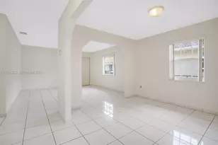 3650 SW 27th St, Miami, FL 33133 - Photo 10