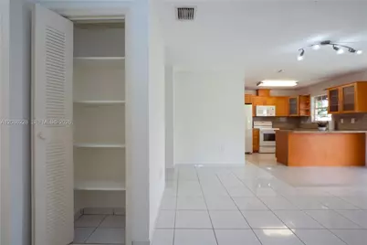 3650 SW 27th St #3650, Miami, FL 33133 - Photo 12